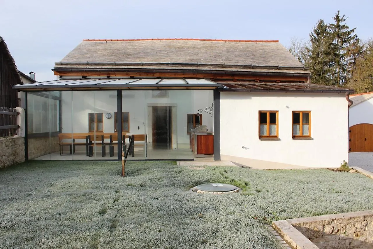 Jura-Chalet Obereggersberg Villa Riedenburg